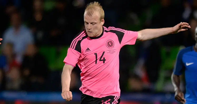 Steven Naismith playing for Scotland