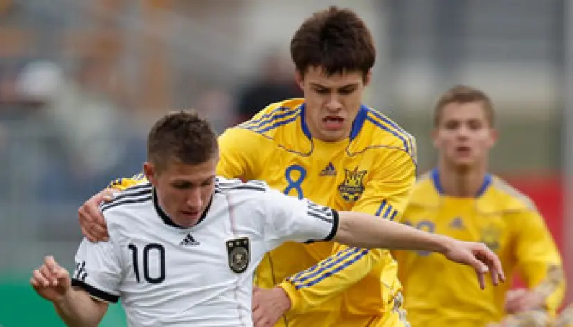 FC Minsk midfielder Oleksandr Vasylyev