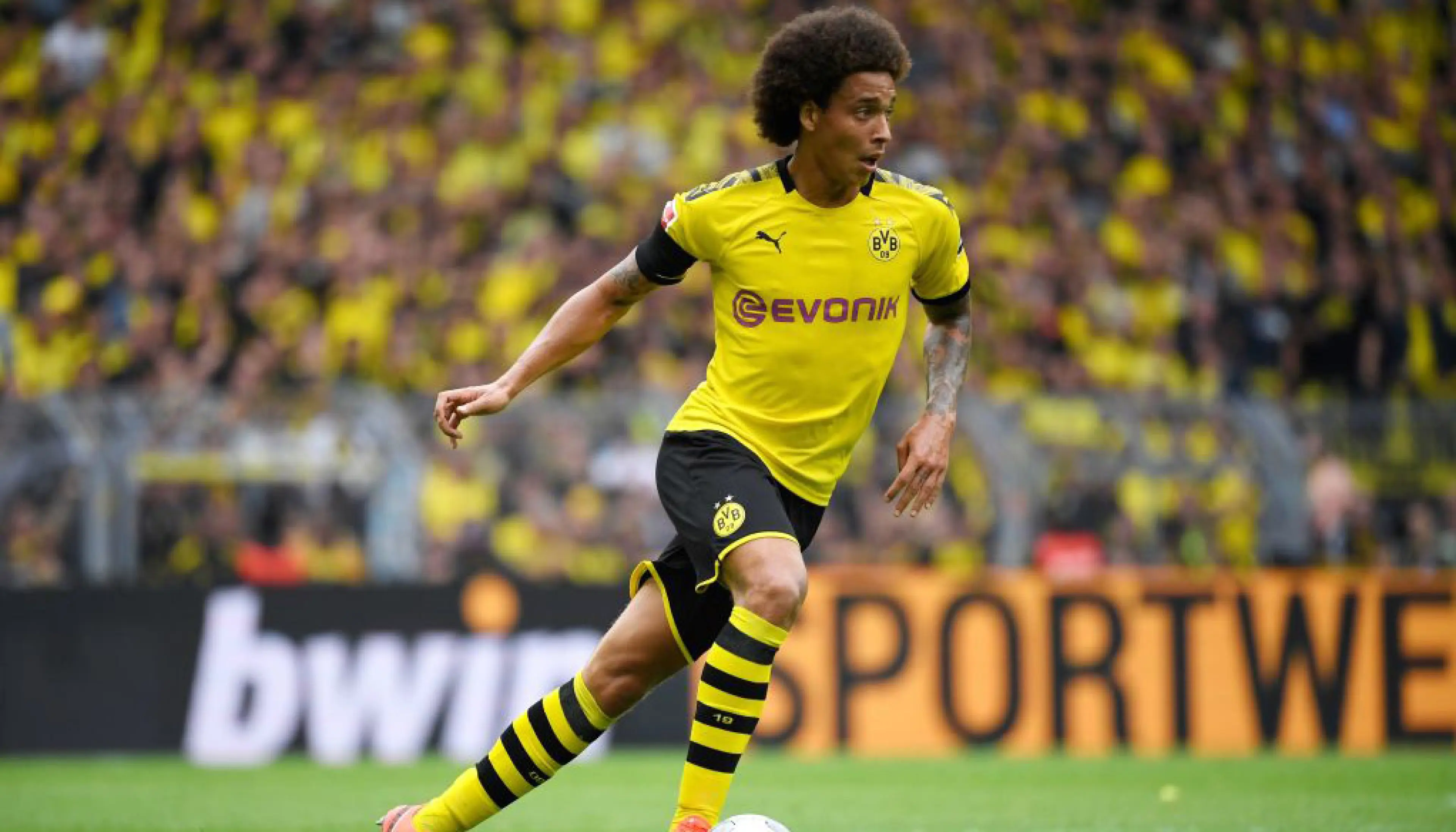 Axel Witsel of Borussia Dortmund