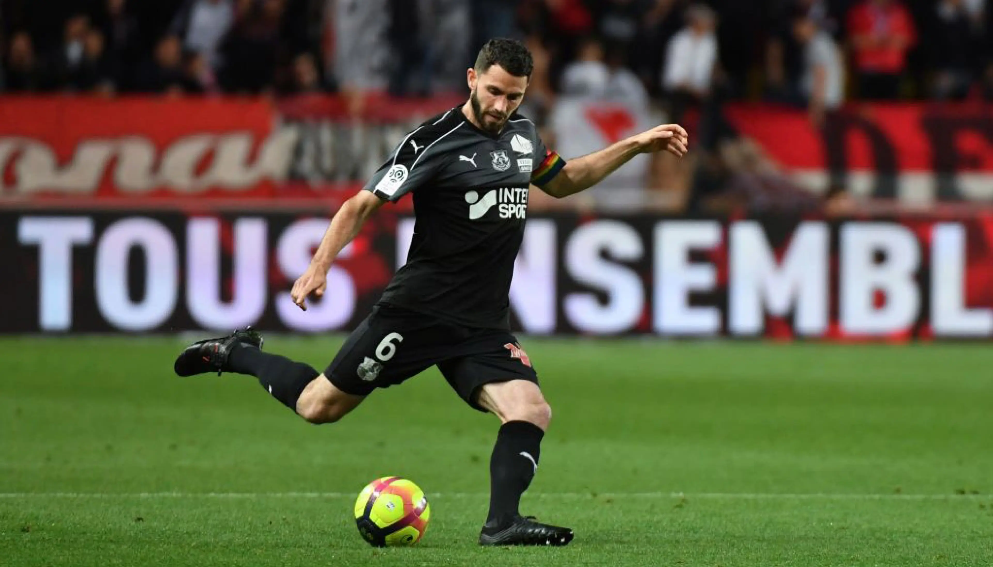 Amiens midfielder Thomas Monconduit